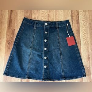 NWT Mossimo Denim Jean Skirt Size 6